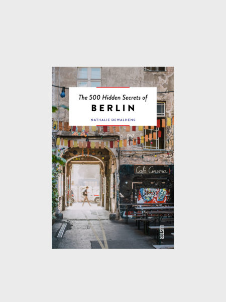 500-hidden-secrets-of-berlin-antic-boutik-nice-couv